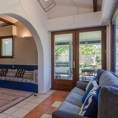 Ocean 974 By Interhome