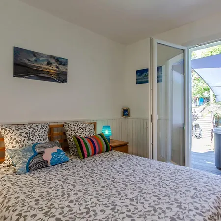 Ocean 974 By Interhome Semesterbostad