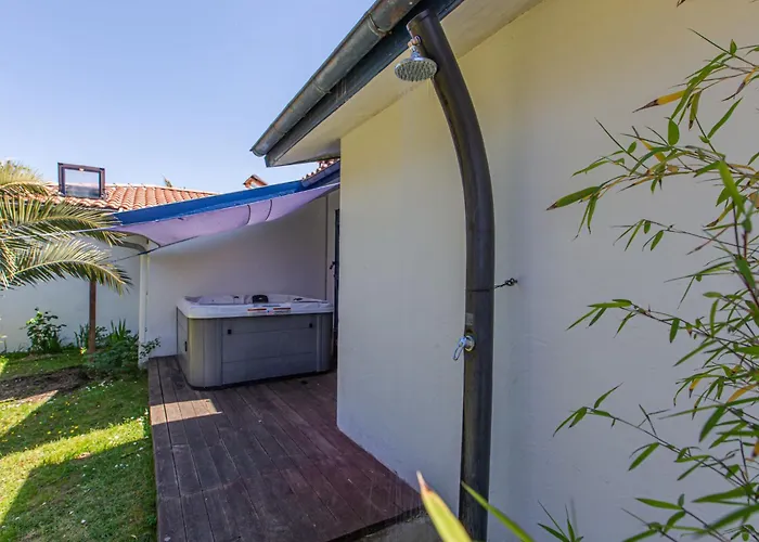 Ocean 974 By Interhome